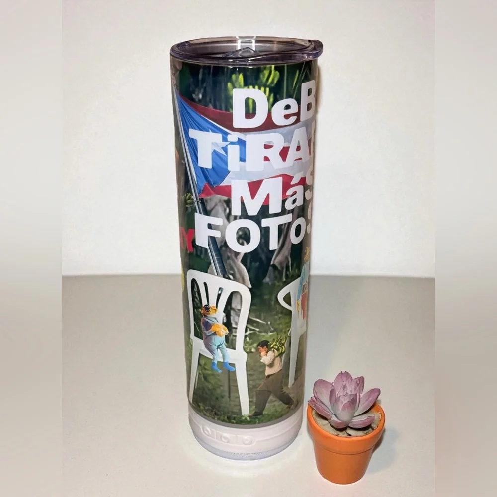Debí Tirar Más Fotos 20 oz Bluetooth Speaker Tumbler‎